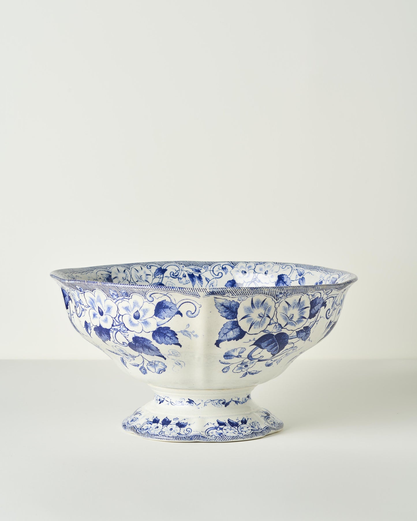 Creil et Montereau Flora Salad Bowl