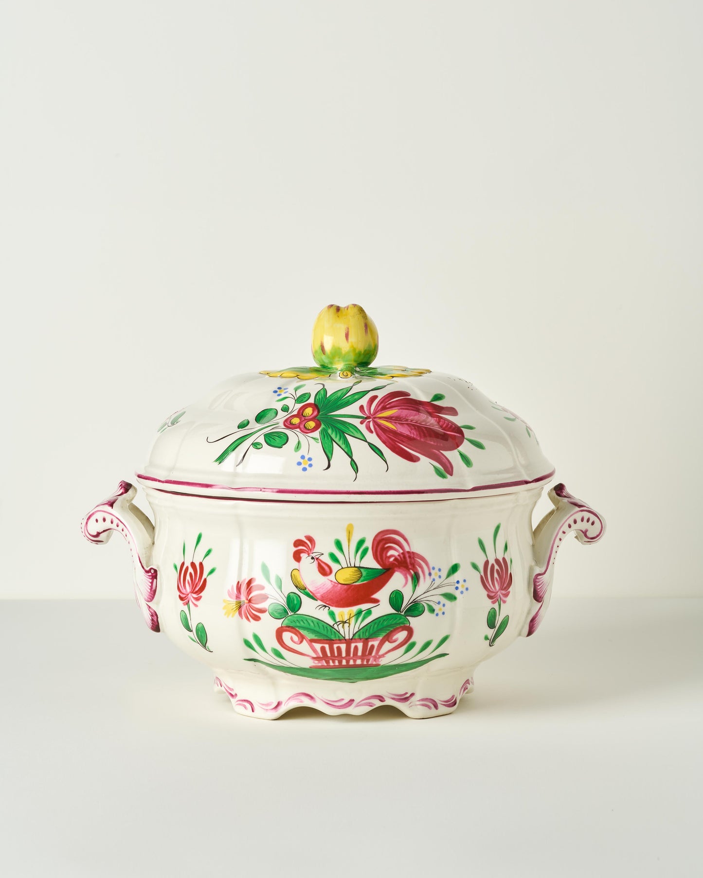 St Clement Faience "Coq" Set