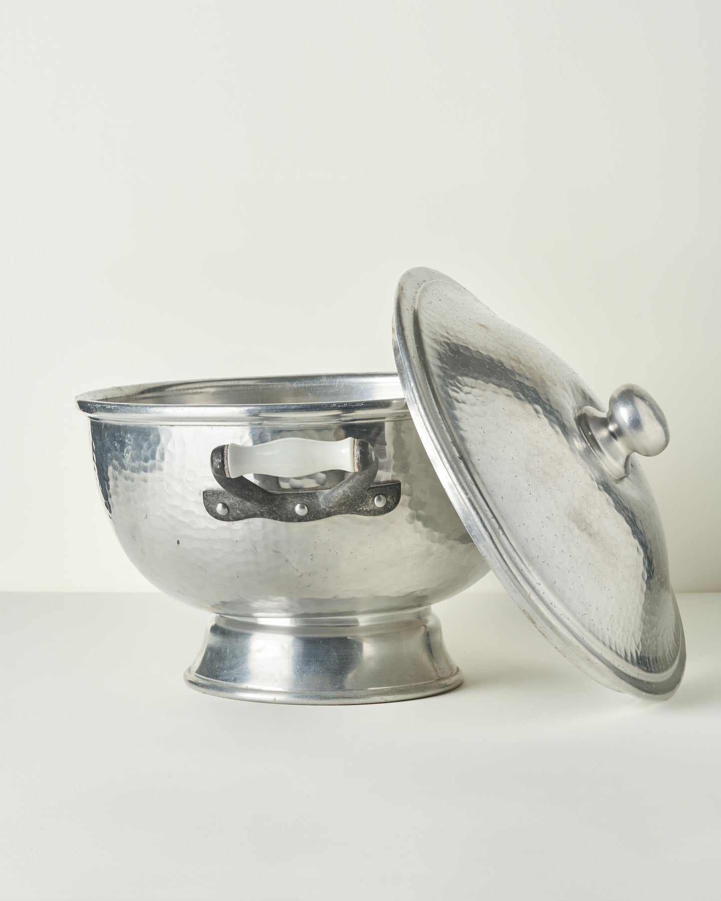 Aluminium Tureen