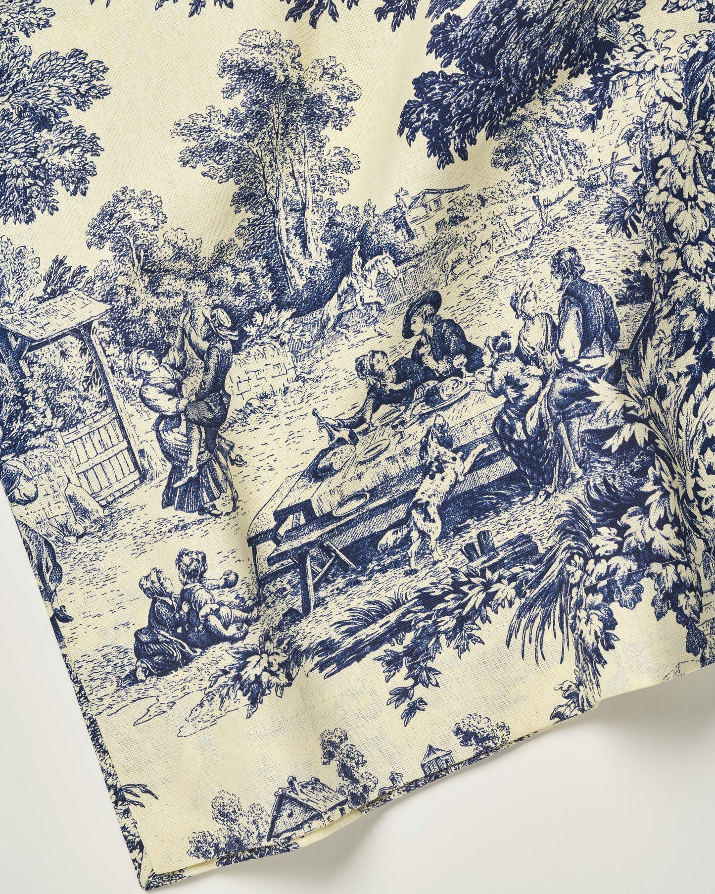 Toile De Jouy Tablecloth - blue