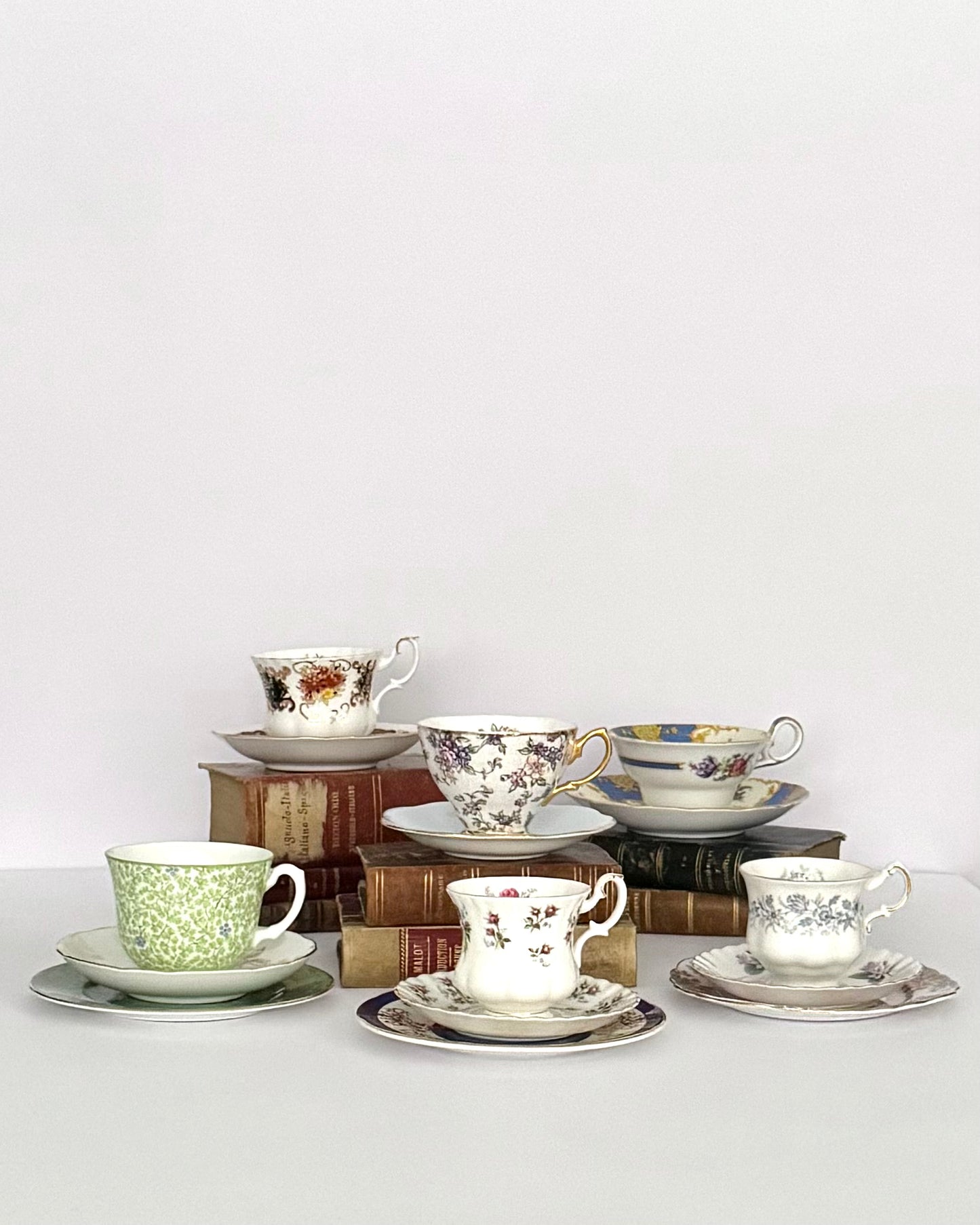 Vintage Royal Albert Heritage Teacups & Colclough Saucer