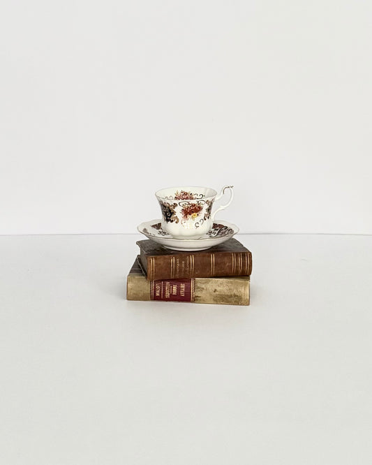 Vintage Royal Albert Heritage Teacups & Colclough Saucer
