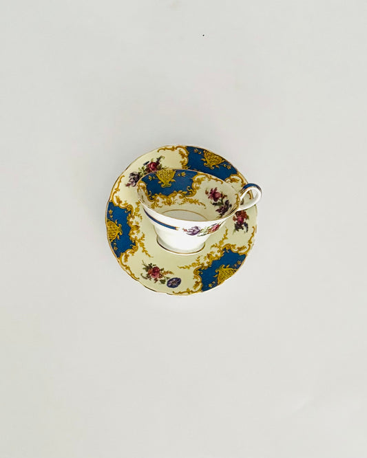 Vintage Grosvenor Teacup & Saucer