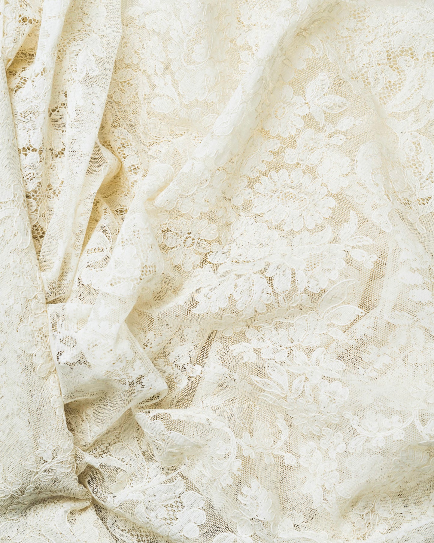 Valenciennes Tablecloth