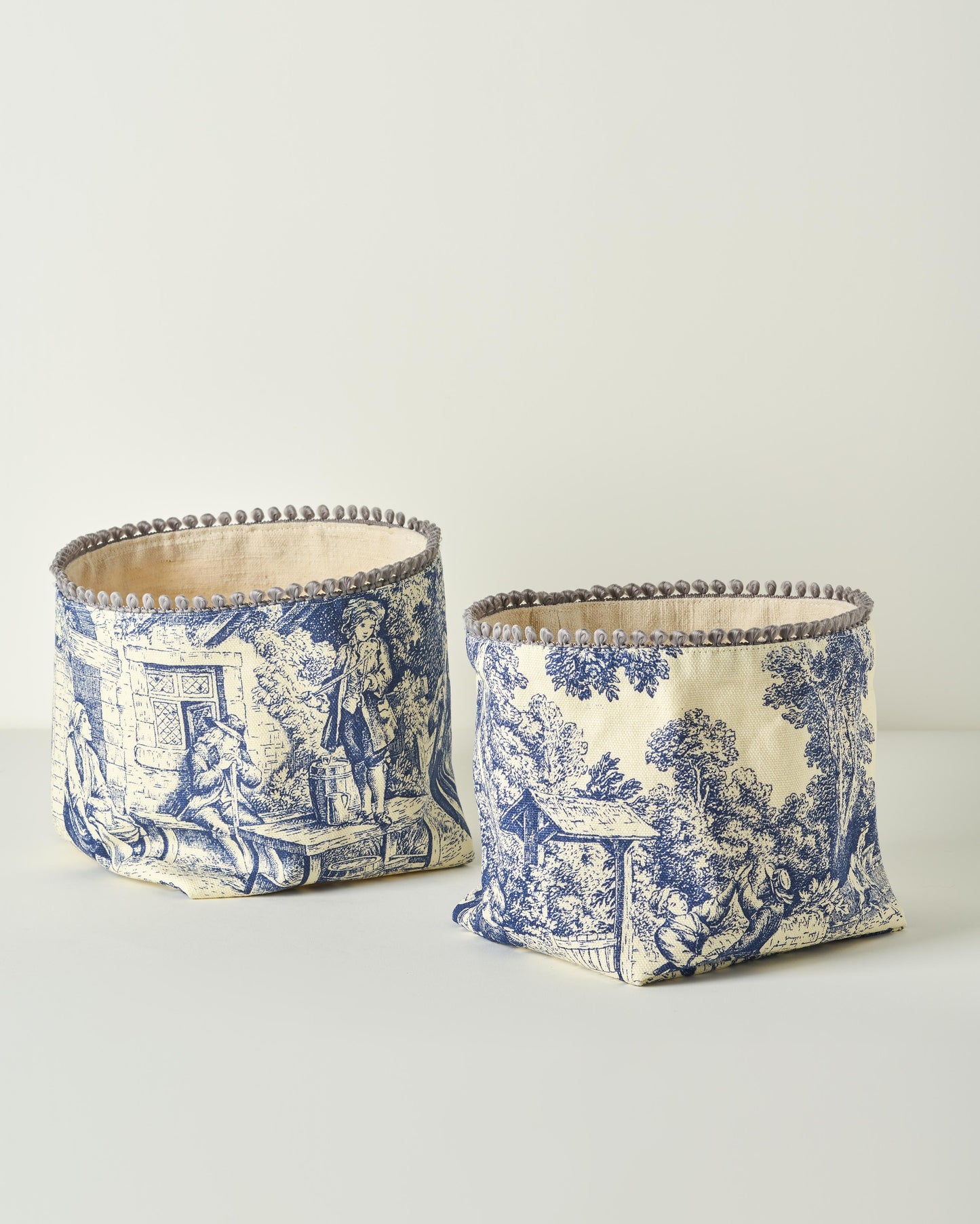 Toile De Jouy Bread Basket - light green