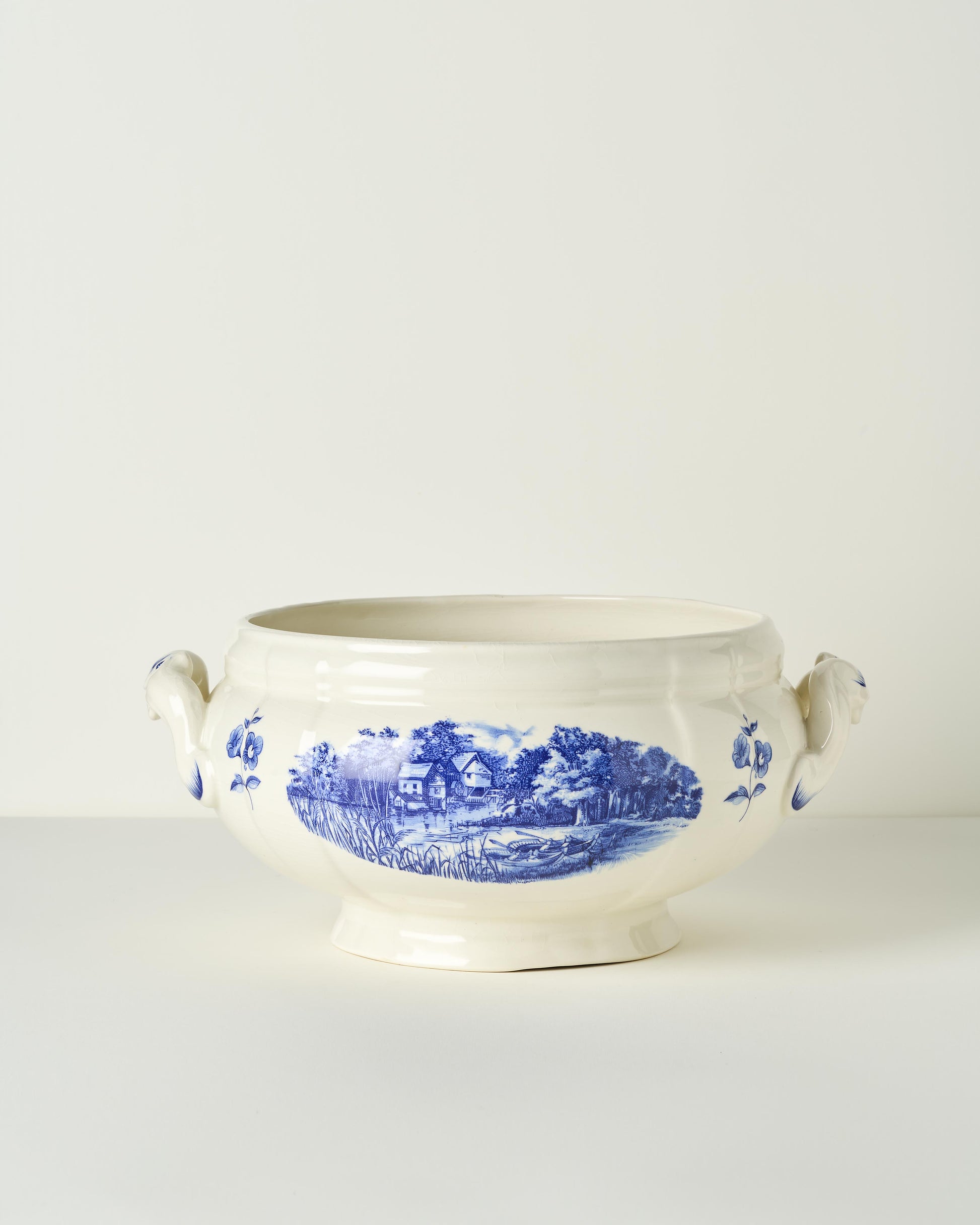 Vintage Sarreguemines Romantic Tureen