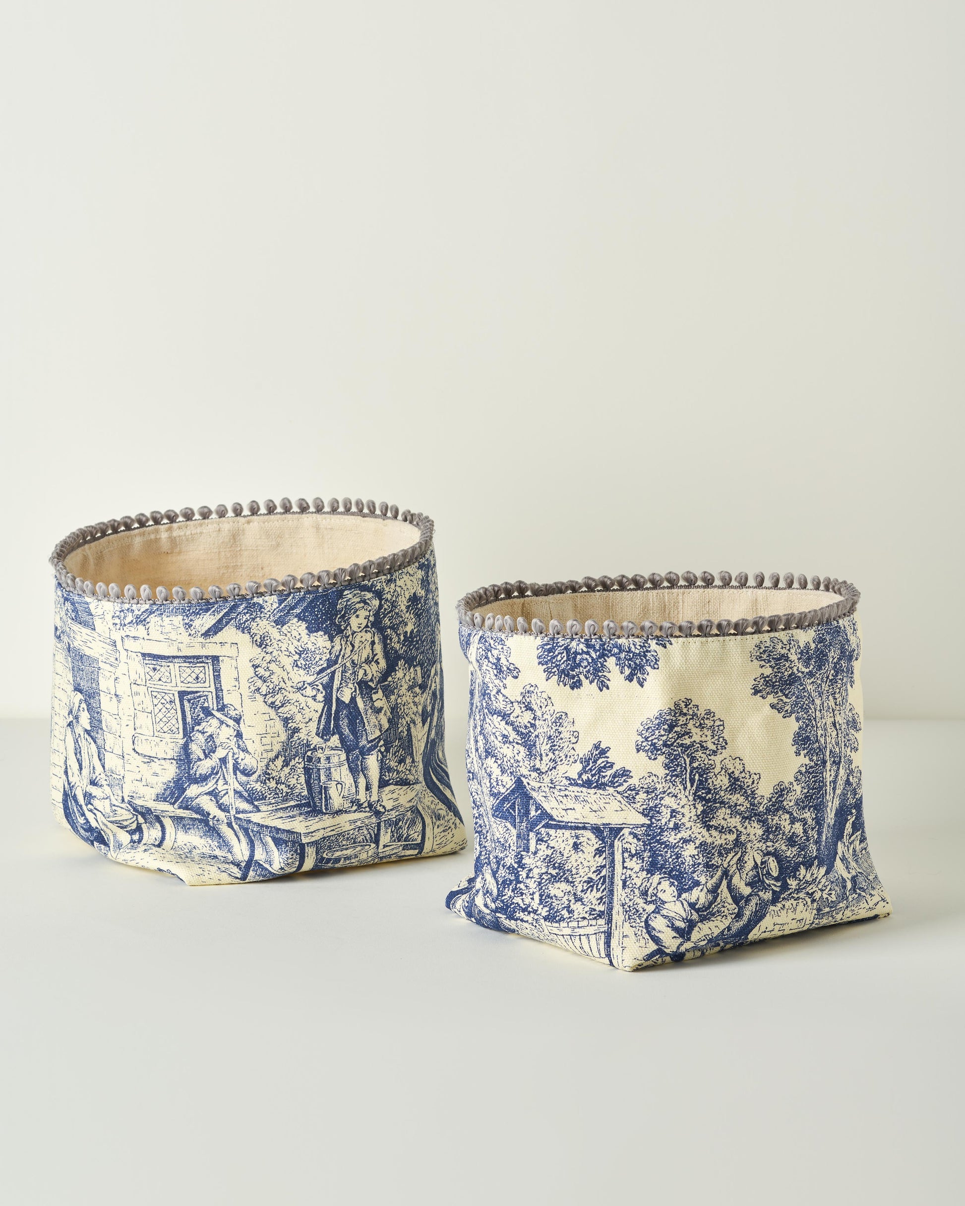 Toile De Jouy Bread Basket - light green
